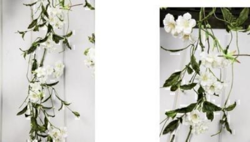 Artificial Cherry Blossom Garland by Bloomsberry.This stunning silk Cherry Blossom garland looks as realistic as possible for artificial flowers and the lifelike movement mimics that of their natural counterpart. For realistic fake and silk flowers Blooms